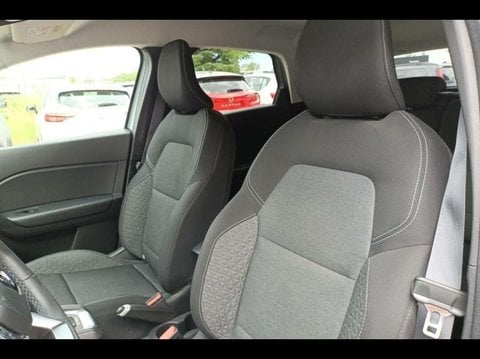Voitures D'occasion À Avignon | Renault Captur 1.6 E-Tech Hybride 145Ch Evolution