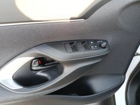 Voitures D'occasion À Avignon | Toyota Yaris Cross 116H Design Awd-I My22