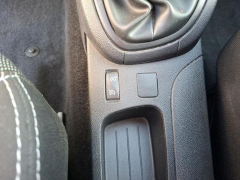 Voitures D'occasion À Avion | Renault Clio 1.2 16V 75Ch Limited 5P