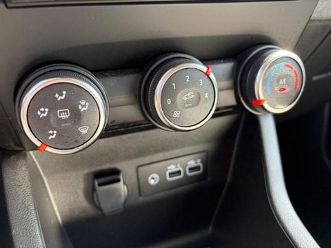Voitures D'occasion À Bruay-La-Buissiere | Renault Clio 1.5 Dci 100Ch Evolution - 25