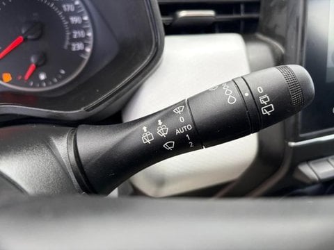 Voitures D'occasion À Bruay-La-Buissiere | Renault Clio Réversible Clio Réversible 1.5 Blue Dc...