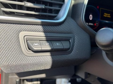 Voitures D'occasion À Bruay-La-Buissiere | Renault Clio 1.6 E-Tech 145Ch Full Hybrid Esprit Alpi...