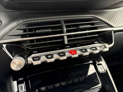 Voitures D'occasion À Bruay-La-Buissiere | Peugeot 2008 1.2 Hybrid 136Ch Gt E-Dcs6
