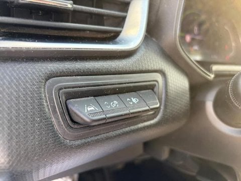 Voitures D'occasion À Bruay-La-Buissiere | Renault Clio 1.6 E-Tech Hybride 145Ch Equilibre