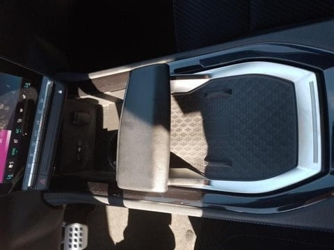Voitures D'occasion À Bruay-La-Buissiere | Renault Austral 1.2 E-Tech Full Hybrid 200Ch Iconic- 23