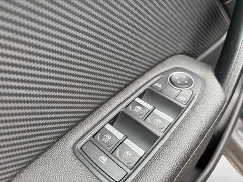 Voitures D'occasion À Bruay-La-Buissiere | Renault Captur 1.6 E-Tech Hybride 145Ch Engineered