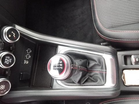 Voitures D'occasion À Bruay-La-Buissiere | Renault Captur 1.3 Tce Mild Hybrid 140Ch Rs Line