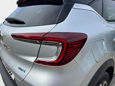 Voitures D'occasion À Carpentras | Renault Captur 1.6 E-Tech Plug-In 160Ch Intens