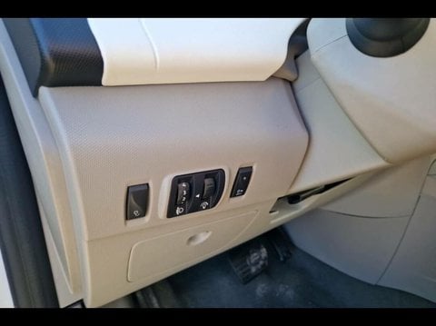 Voitures D'occasion À Carpentras | Renault Zoe City Charge Normale R90