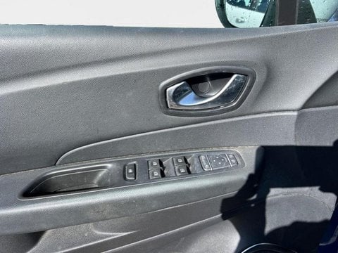 Voitures D'occasion À Carpentras | Renault Captur 1.3 Tce 130Ch Fap Intens