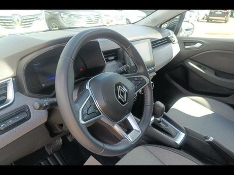 Voitures D'occasion À Carpentras | Renault Clio 1.6 E-Tech 145Ch Full Hybrid Evolution