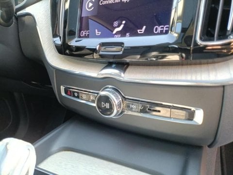 Voitures D'occasion À Carpentras | Volvo Xc60 T8 Awd Recharge 303 + 87Ch Inscription Geartronic
