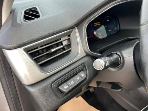 Voitures D'occasion À Carpentras | Renault Captur 1.6 E-Tech Plug-In 160Ch Intens