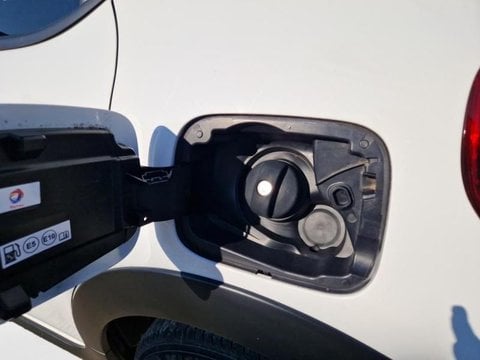 Voitures D'occasion À Carpentras | Citroën C3 1.2 Puretech 83Ch S&S C-Series 123G