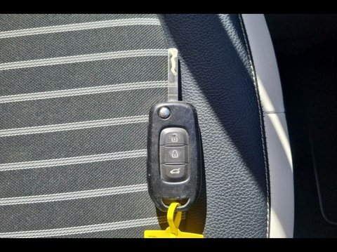 Voitures Occasion Renault Twingo Electric Intens R80 Achat Intégral À Carpentras