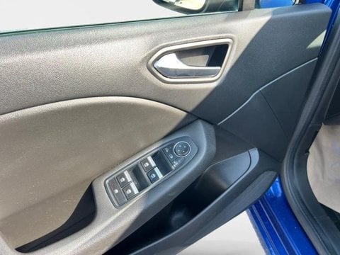 Voitures D'occasion À Carpentras | Renault Clio 1.0 Tce 100Ch Intens