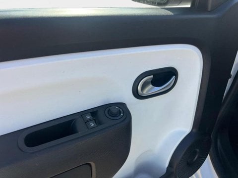 Voitures D'occasion À Carpentras | Renault Twingo E-Tech Electric Equilibre R80 Achat Intégral