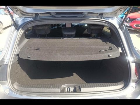 Voitures D'occasion À Carpentras | Renault Clio 1.6 E-Tech Hybride 145Ch Engineered