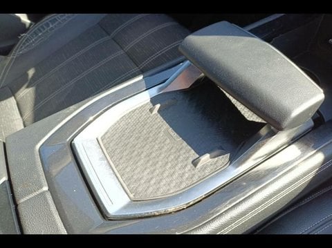Voitures D'occasion À Carpentras | Renault Austral 1.2 E-Tech Full Hybrid 200Ch Techno