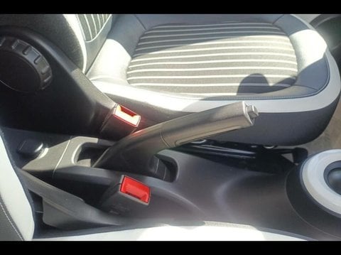 Voitures D'occasion À Carpentras | Renault Twingo E-Tech Electric Intens R80 Achat Intégral - 21My