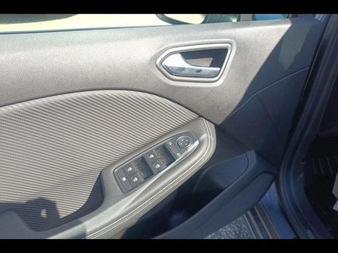 Voitures D'occasion À Carpentras | Renault Clio 1.6 E-Tech Hybride 145Ch Engineered