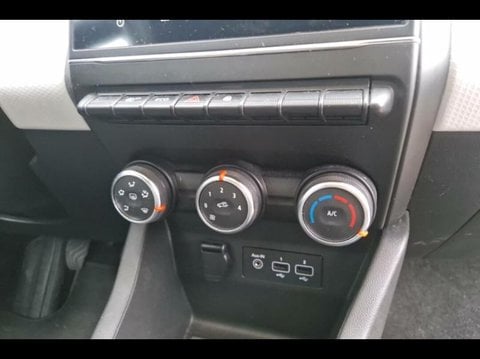 Voitures D'occasion À Carpentras | Renault Clio 1.0 Tce 100Ch Limited Gpl -21N