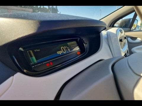 Voitures D'occasion À Carpentras | Renault Zoe City Charge Normale R90