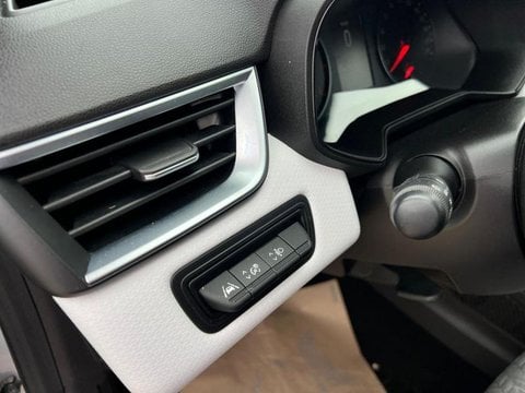 Voitures D'occasion À Carpentras | Renault Clio 1.0 Tce 90Ch Limited -21N