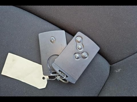 Voitures D'occasion À Carpentras | Renault Zoe City Charge Normale R90