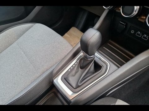 Voitures D'occasion À Carpentras | Renault Clio 1.6 E-Tech 145Ch Full Hybrid Evolution - 24