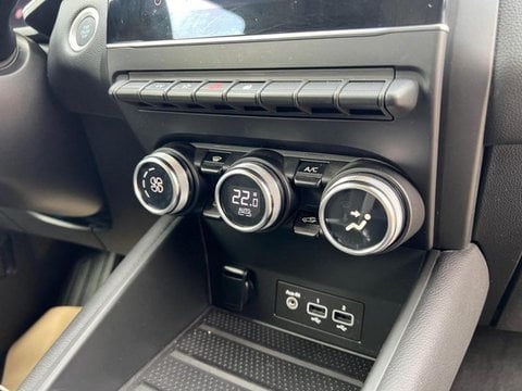 Voitures D'occasion À Carpentras | Renault Captur 1.6 E-Tech Plug-In 160Ch Intens