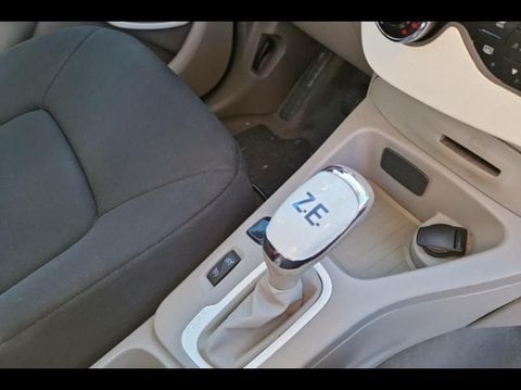 Voitures D'occasion À Carpentras | Renault Zoe City Charge Normale R90