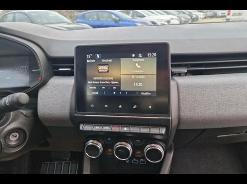 Voitures D'occasion À Carpentras | Renault Clio 1.6 E-Tech 145Ch Full Hybrid Evolution - 24