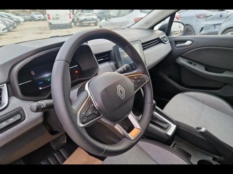Voitures D'occasion À Carpentras | Renault Clio 1.6 E-Tech 145Ch Full Hybrid Evolution - 24
