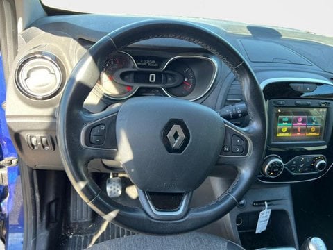 Voitures D'occasion À Carpentras | Renault Captur 1.3 Tce 130Ch Fap Intens