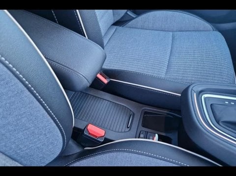 Voitures D'occasion À Carpentras | Renault Clio 1.6 E-Tech 145Ch Full Hybrid Techno - 24