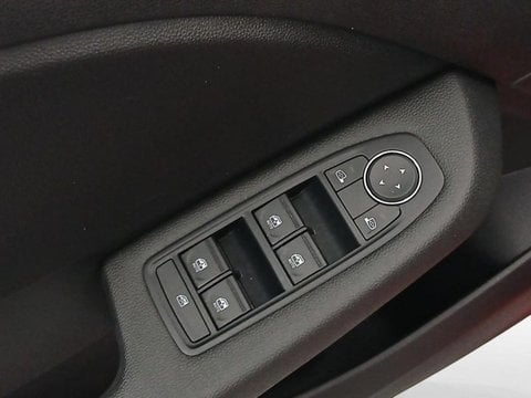 Voitures D'occasion À Denain | Renault Clio 1.6 E-Tech 145Ch Full Hybrid Evolution - 25B