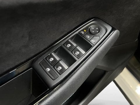 Voitures D'occasion À Denain | Renault Austral 1.2 E-Tech Full Hybrid 200Ch Iconic Esprit Alpine