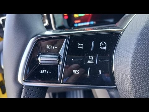 Voitures D'occasion À Denain | Renault 5 E-Tech Electrique 150Ch Iconic Cinq Autonomie Confort
