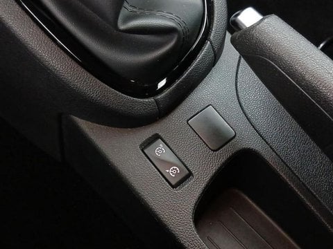 Voitures D'occasion À Douai | Renault Clio 1.2 16V 75Ch Trend 5P