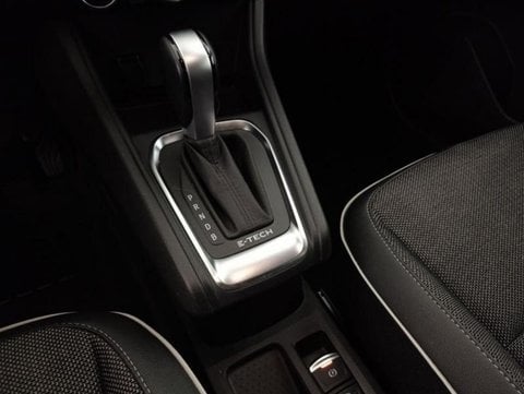 Voitures D'occasion À Douai | Renault Captur 1.6 E-Tech Hybride 145Ch Techno