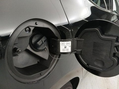 Voitures D'occasion À Faches Thumesnil | Renault Clio 1.6 E-Tech 145Ch Full Hybrid Techno