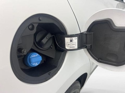 Voitures D'occasion À Faches Thumesnil | Renault Clio Réversible Clio Réversible 1.5 Blue Dci ...