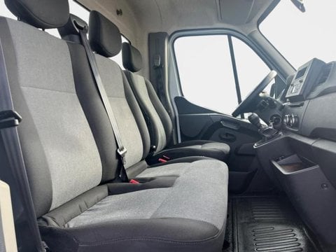 Voitures D'occasion À Faches Thumesnil | Renault Master Ccb Rj3500 L2 2.3 Blue Dci Paf Ar Court ...