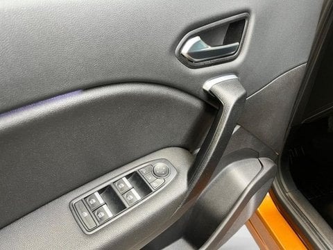 Voitures D'occasion À Faches Thumesnil | Renault Captur 1.6 E-Tech Hybride Rechargeable 160Ch In...