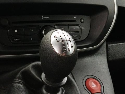 Voitures D'occasion À Faches Thumesnil | Renault Kangoo Express 1.5 Blue Dci 95Ch Extra R-Link