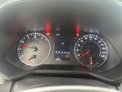 Voitures D'occasion À Faches Thumesnil | Renault Clio 1.0 Tce 100Ch Evolution Gpl