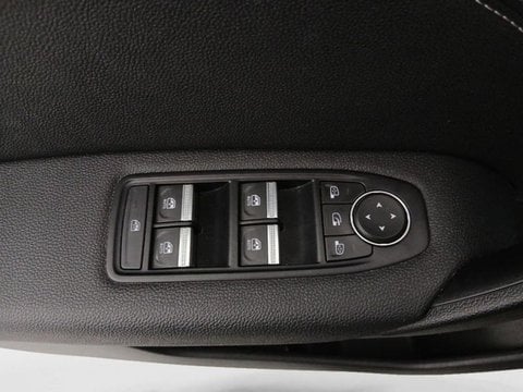 Voitures D'occasion À Faches Thumesnil | Renault Captur 1.6 E-Tech Full Hybrid 145Ch Techno