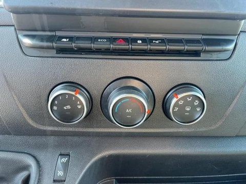 Voitures D'occasion À Faches Thumesnil | Renault Master Fg F3500 L2H2 2.3 Blue Dci 135Ch Confort...