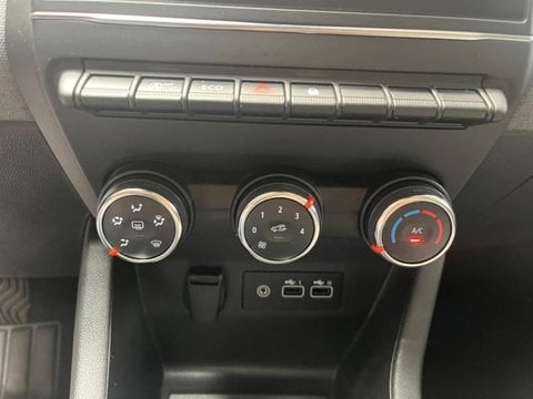 Voitures D'occasion À Faches Thumesnil | Renault Clio 1.0 Tce 90Ch Evolution